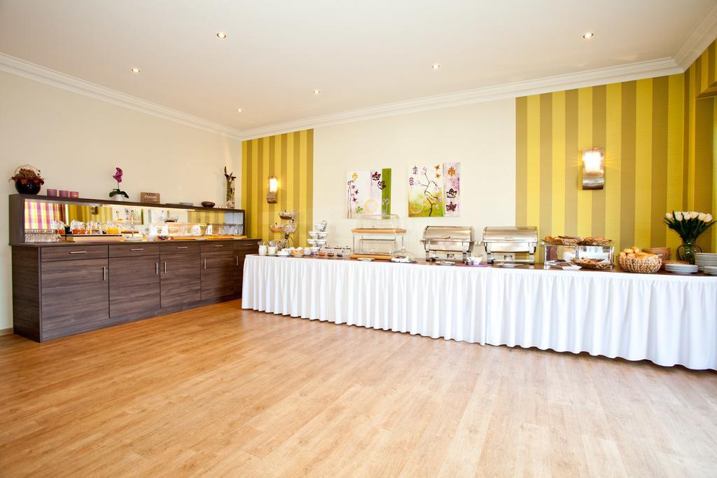 Frühstückshotel Landgasthof Kramer Eichenzell Exterior foto