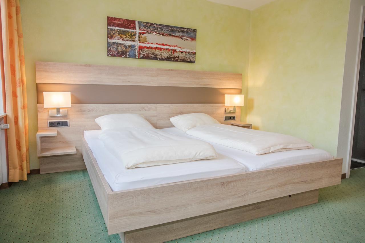 Frühstückshotel Landgasthof Kramer Eichenzell Exterior foto